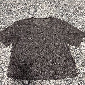 lululemon athletica Black and White Floral Short Sleeve Tee